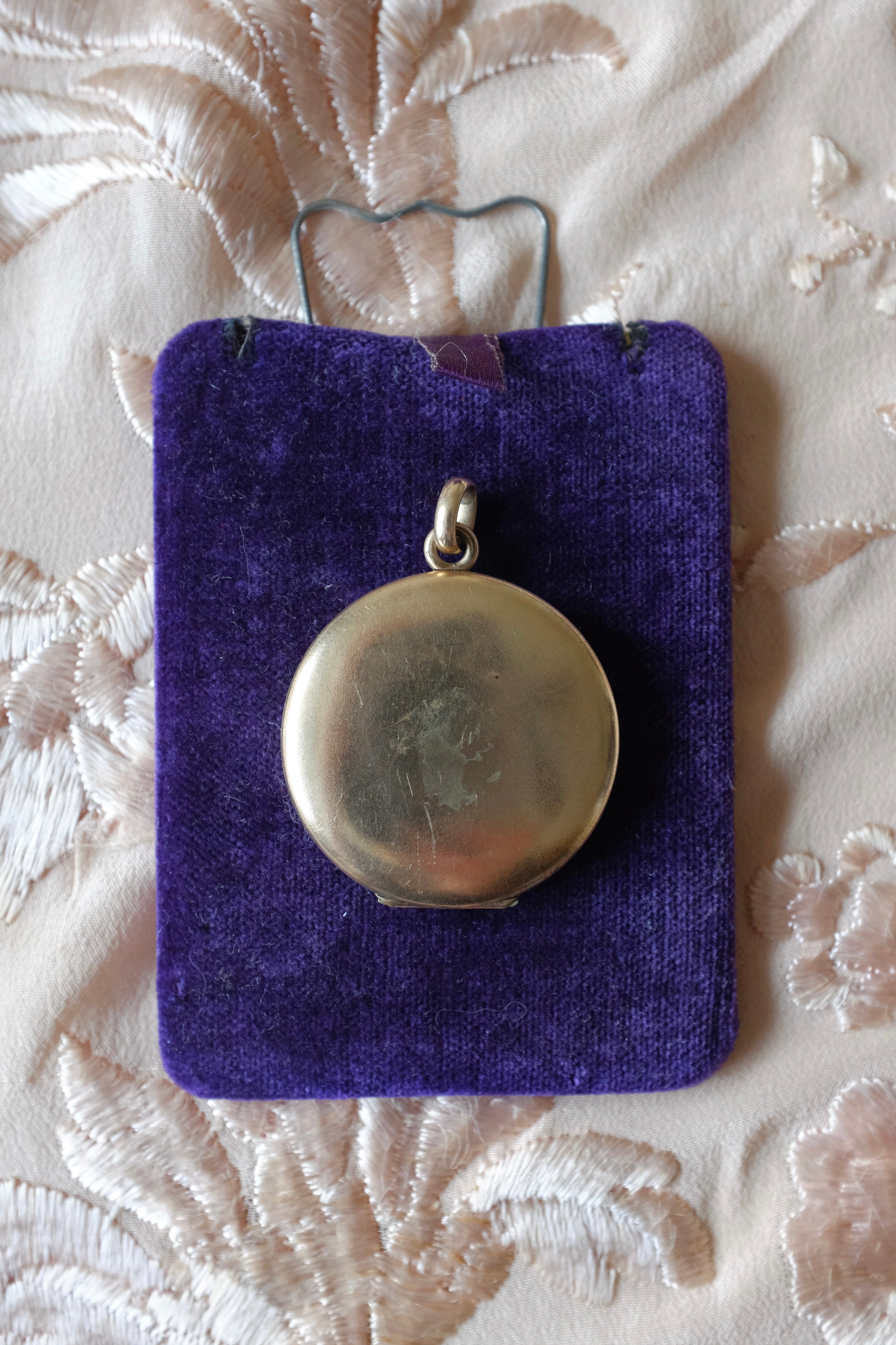 Antique Gold Filled Round Locket