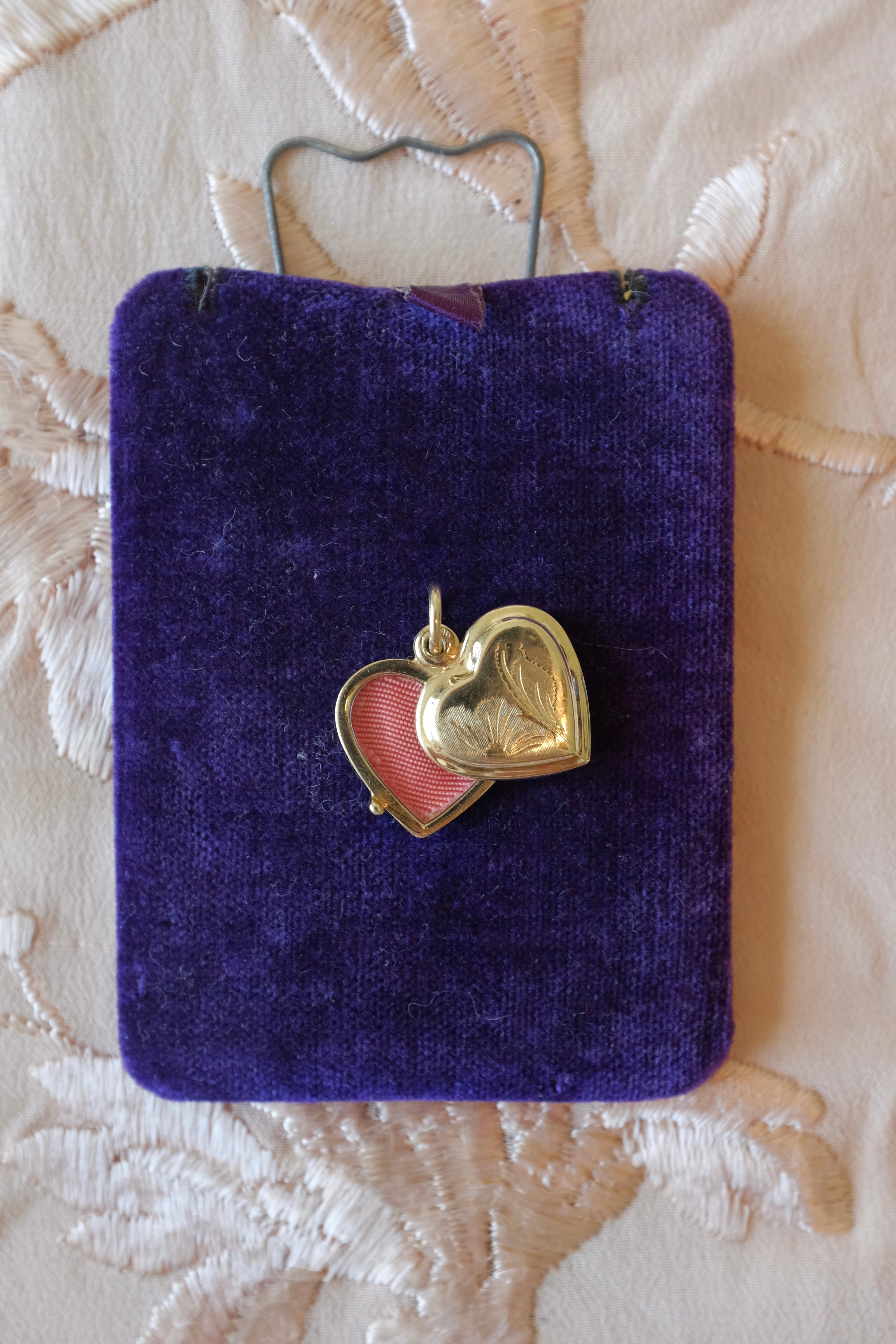 Vintage 14K Yellow Gold Sliding Heart Locket
