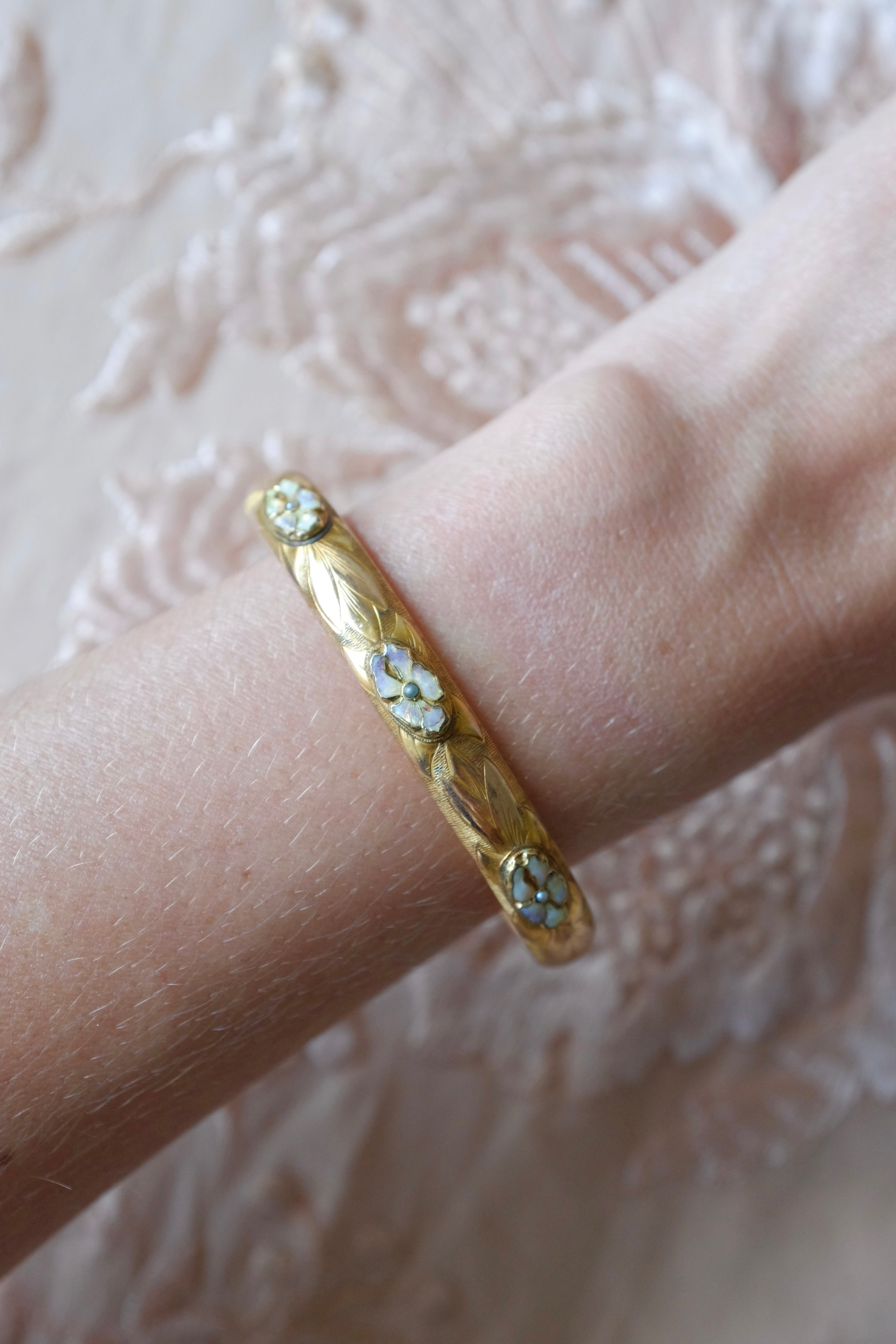 Vintage Enamel Tri-Flower & Seed Pearl Bangle Bracelet