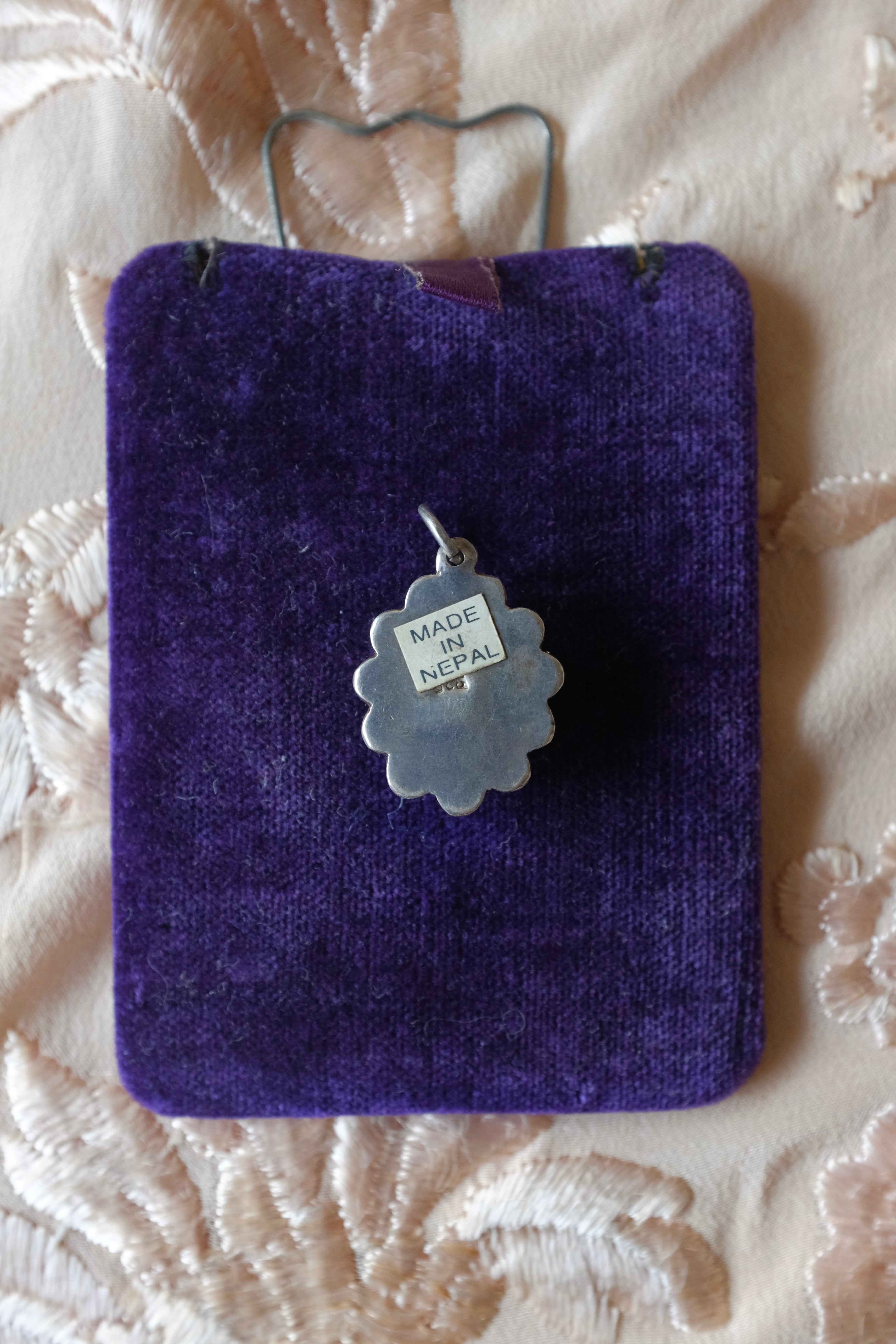 Vintage Sterling Silver & Lapis Lazuli Pendant