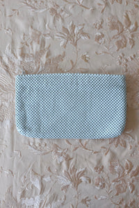 Vintage White Metal Mesh Clutch Bag