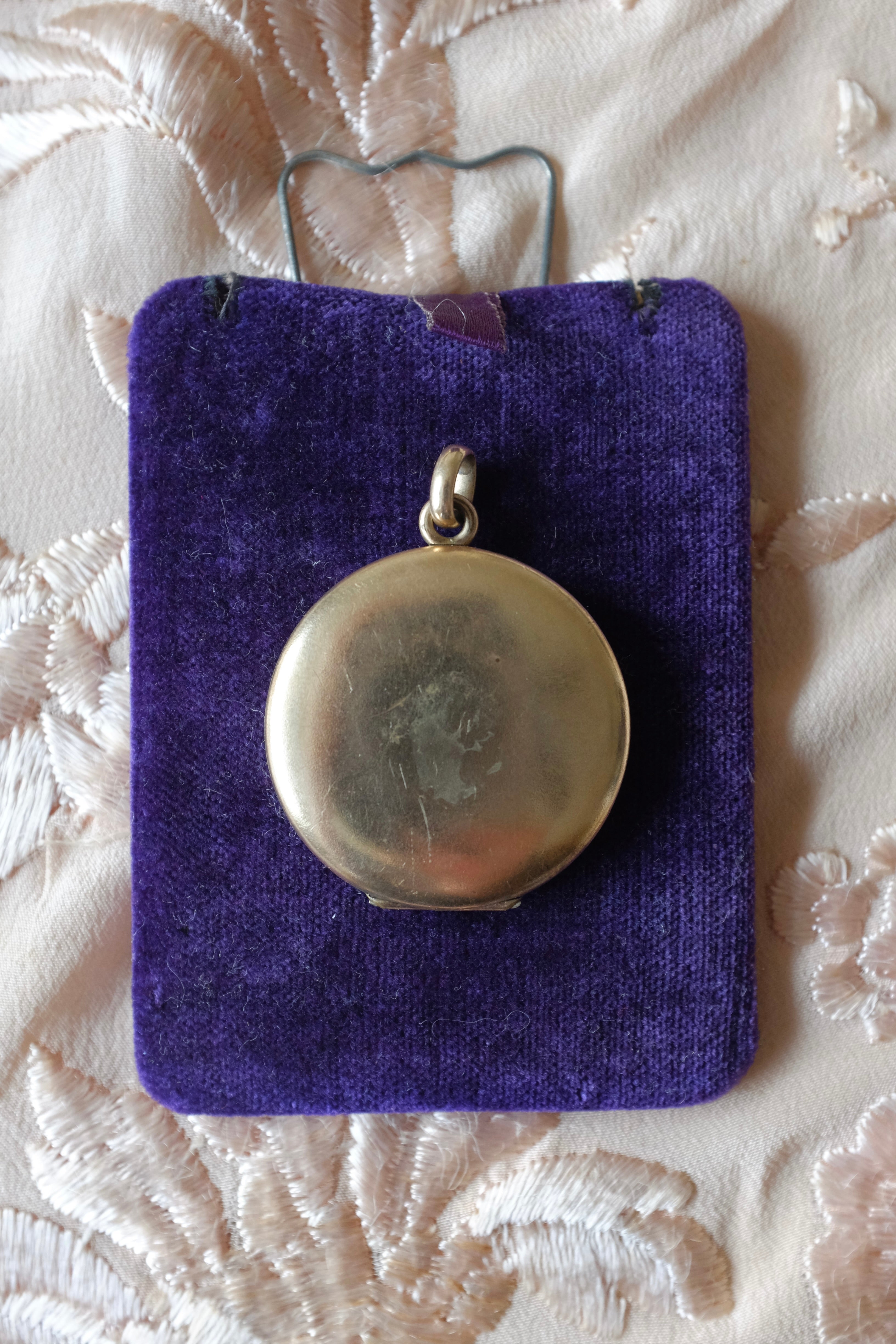 Antique Gold Filled Round Locket