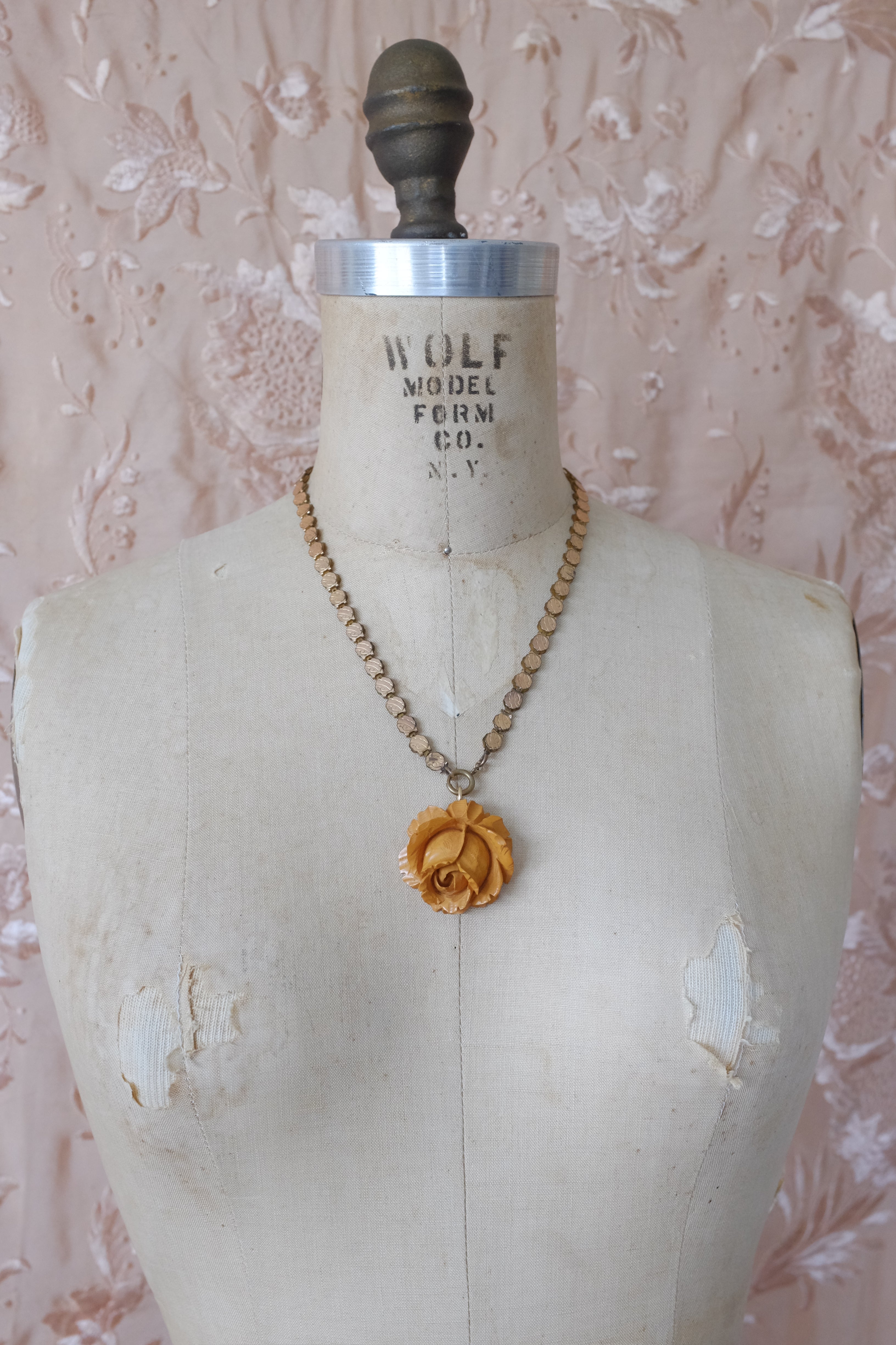 Dusty Rose Necklace