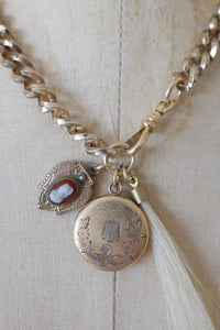 Pearl & Horse Hair Necklace