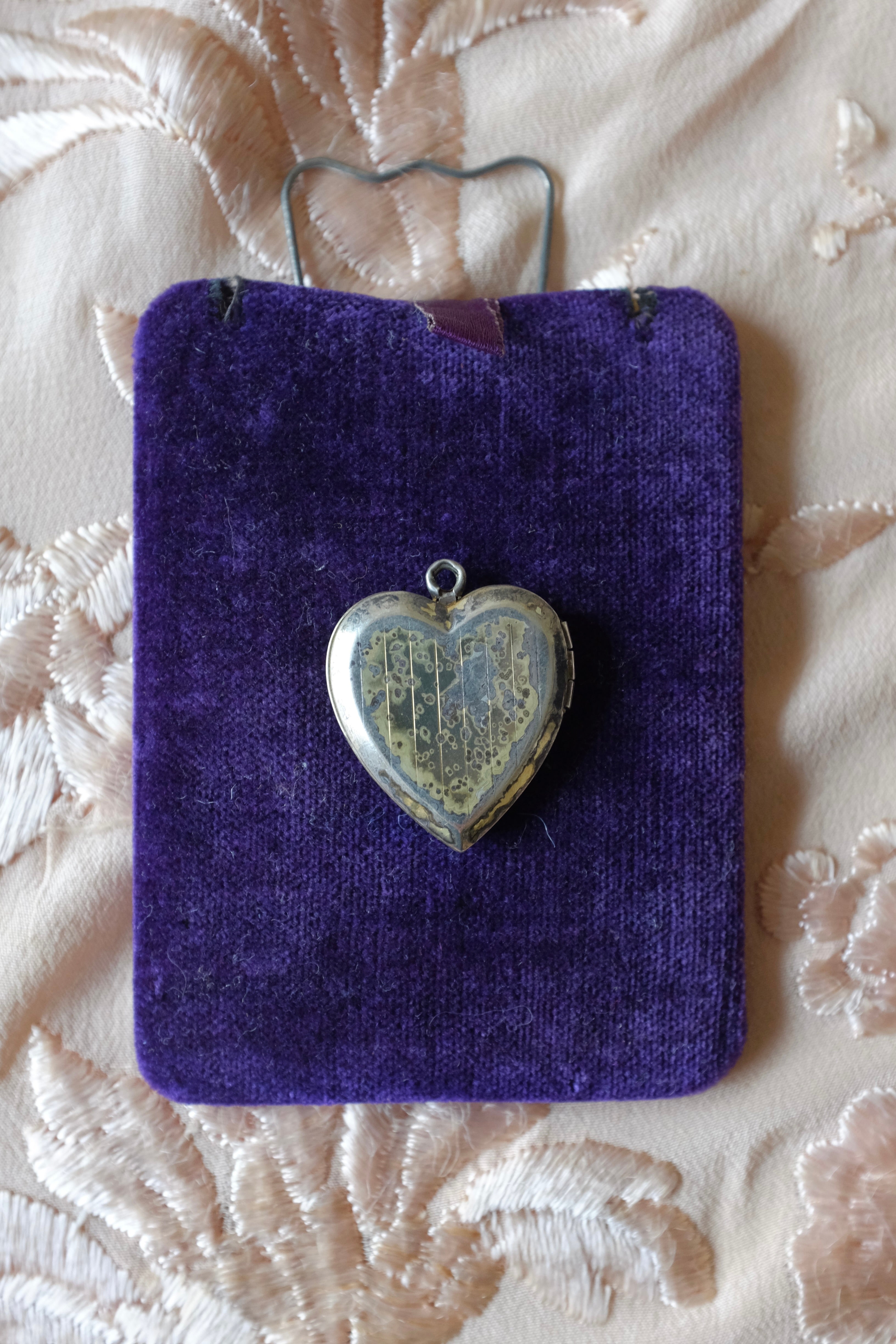 Vintage Sterling Silver Dual Heart Locket