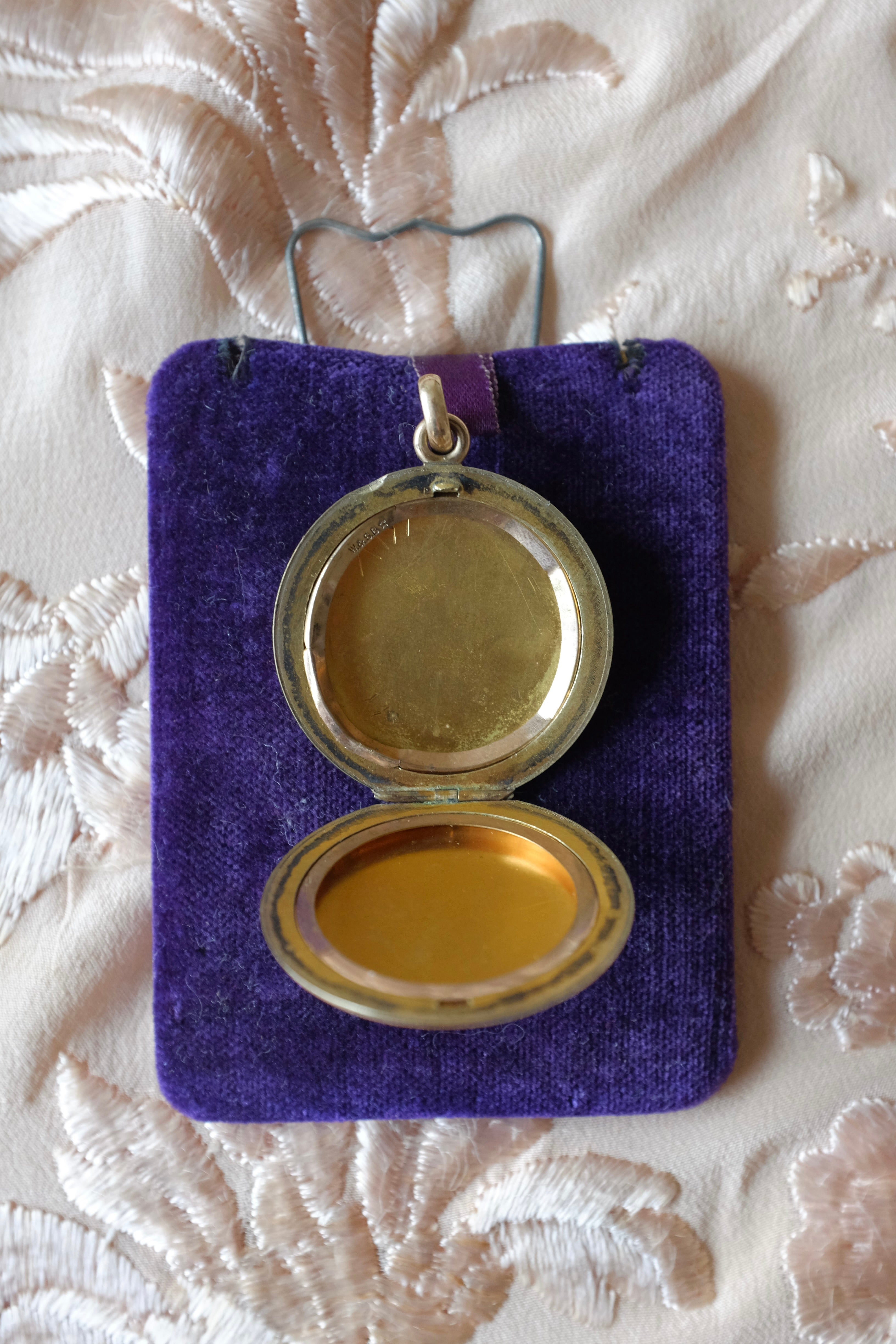 Antique Gold Filled Round Locket