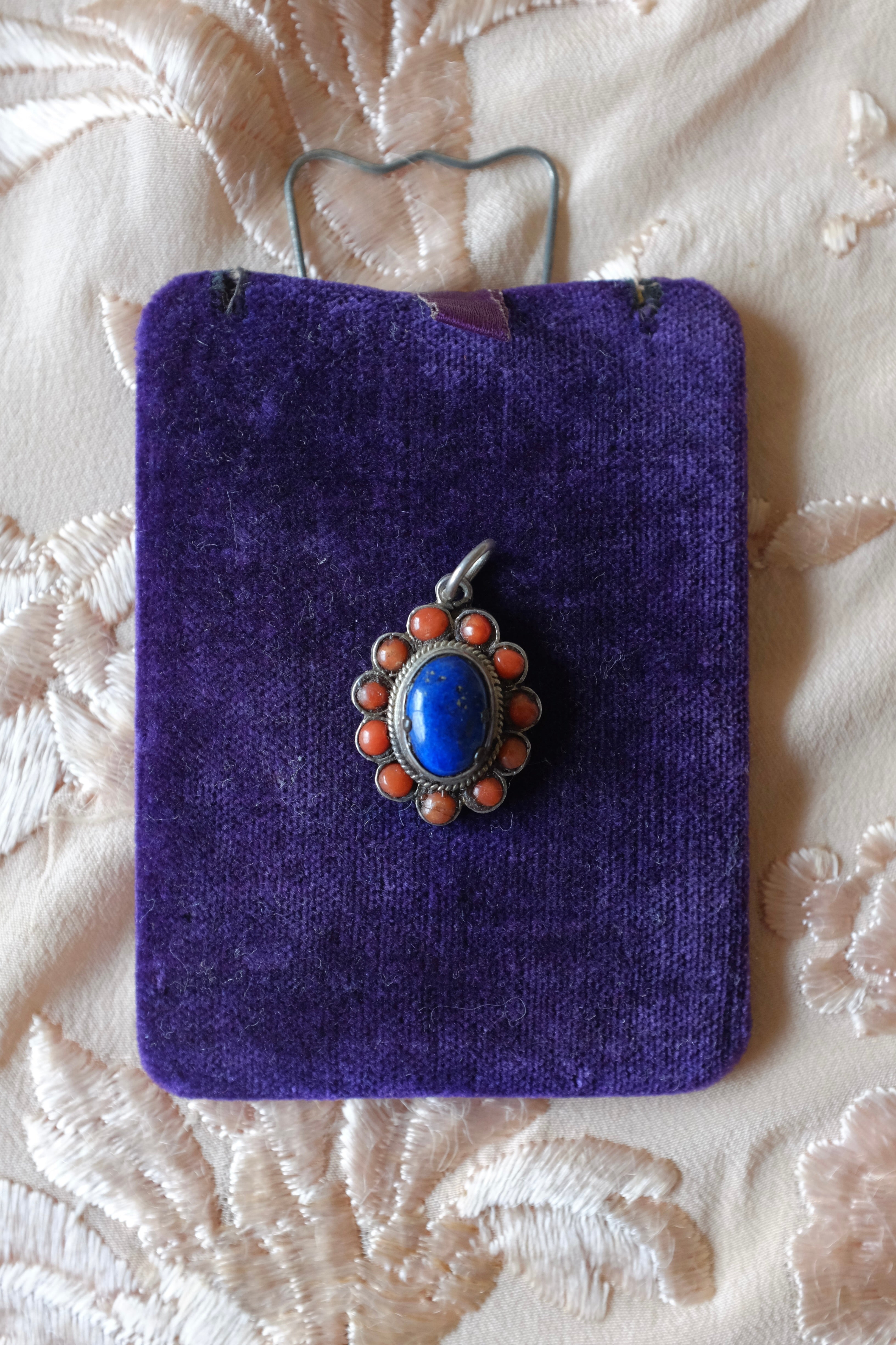 Vintage Sterling Silver & Lapis Lazuli Pendant