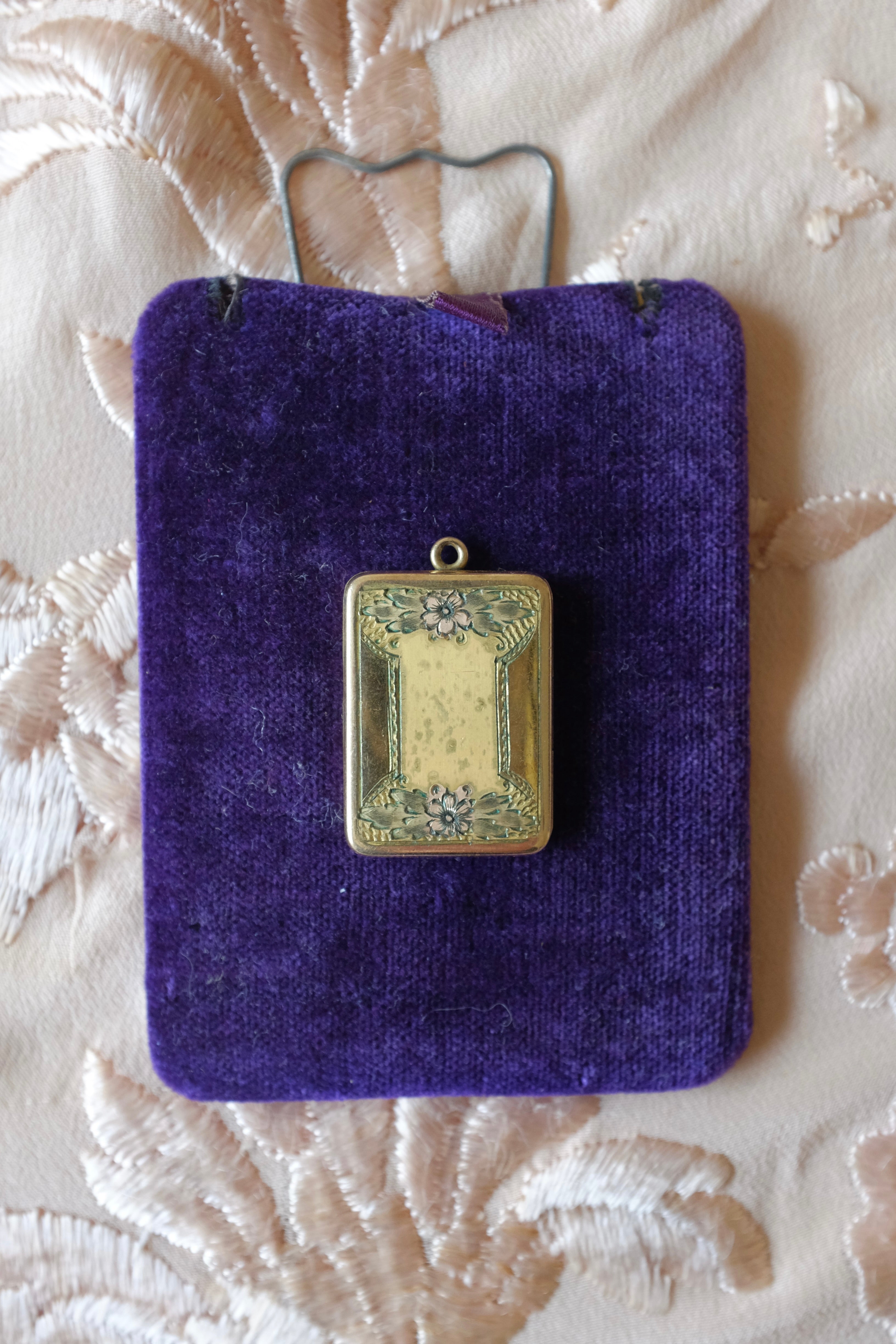 Vintage Gold Filled Floral Geo Locket