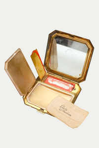 Elgin American Petit Point Tapestry Compact